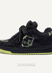 M018 Black And Green