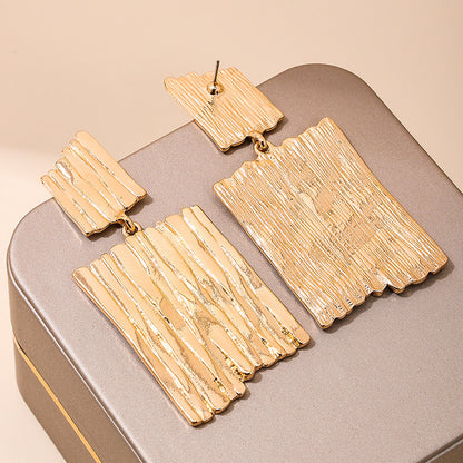 Irregular Geometric Simple Fashion Vertical Stripe Earrings