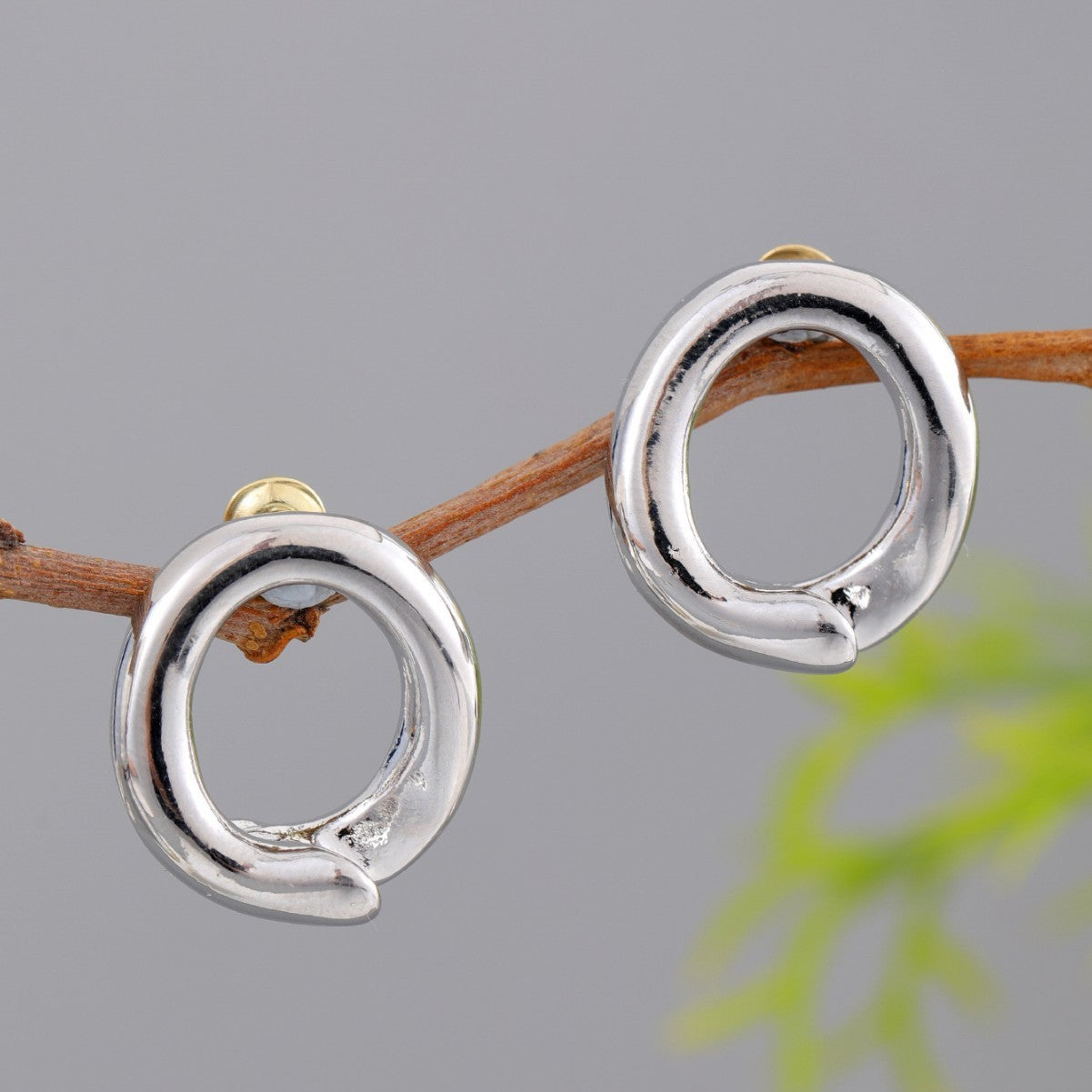 Geometric Circle Stud Earrings For Women In Minimalist Style