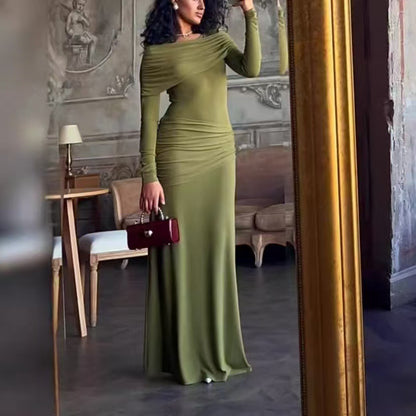 Women's Dress With Round Neck, Pleated Design, And Waist Cinching