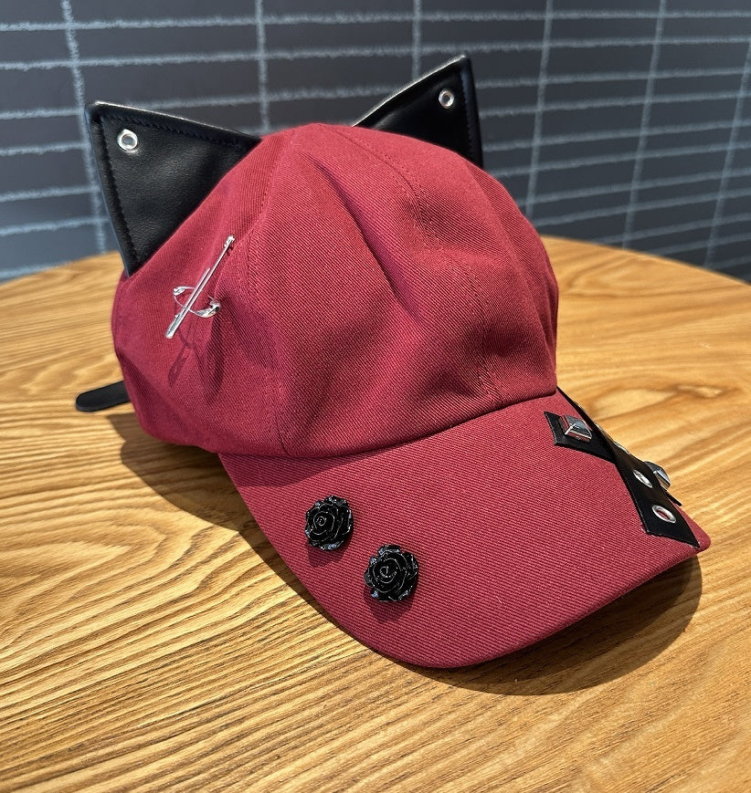 A Niche Baseball Cap With Three-dimensional Cat Ears