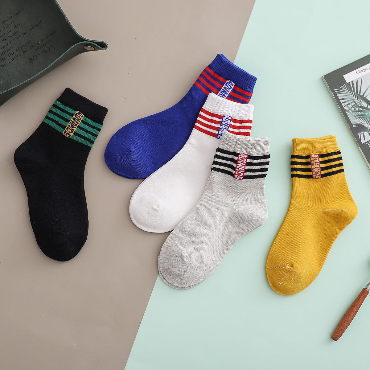 Spring And Summer Thin Cute Smiley Face Cotton Middle Tube Boys And Girls Fashion All-matching Socks