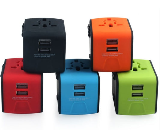 DualSocket Hub: Multi-Function Power Conversion Socket with Dual USB