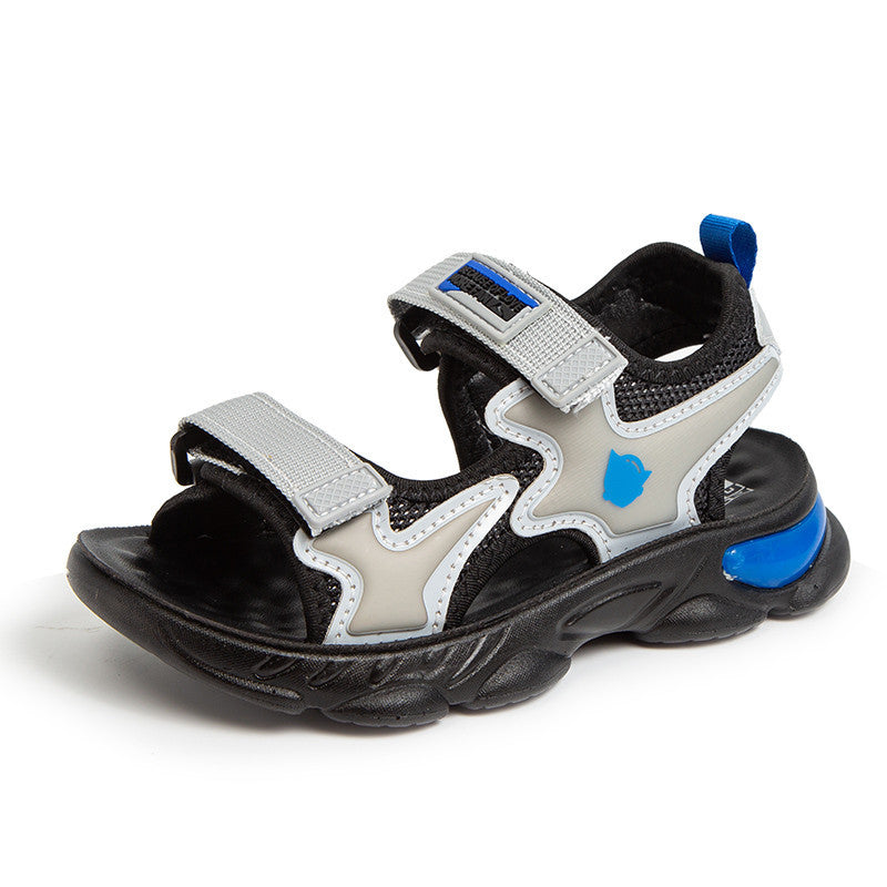 Modern Maverick: Boys’ Fashionable Casual Sandals
