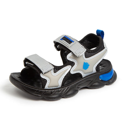 Modern Maverick: Boys’ Fashionable Casual Sandals