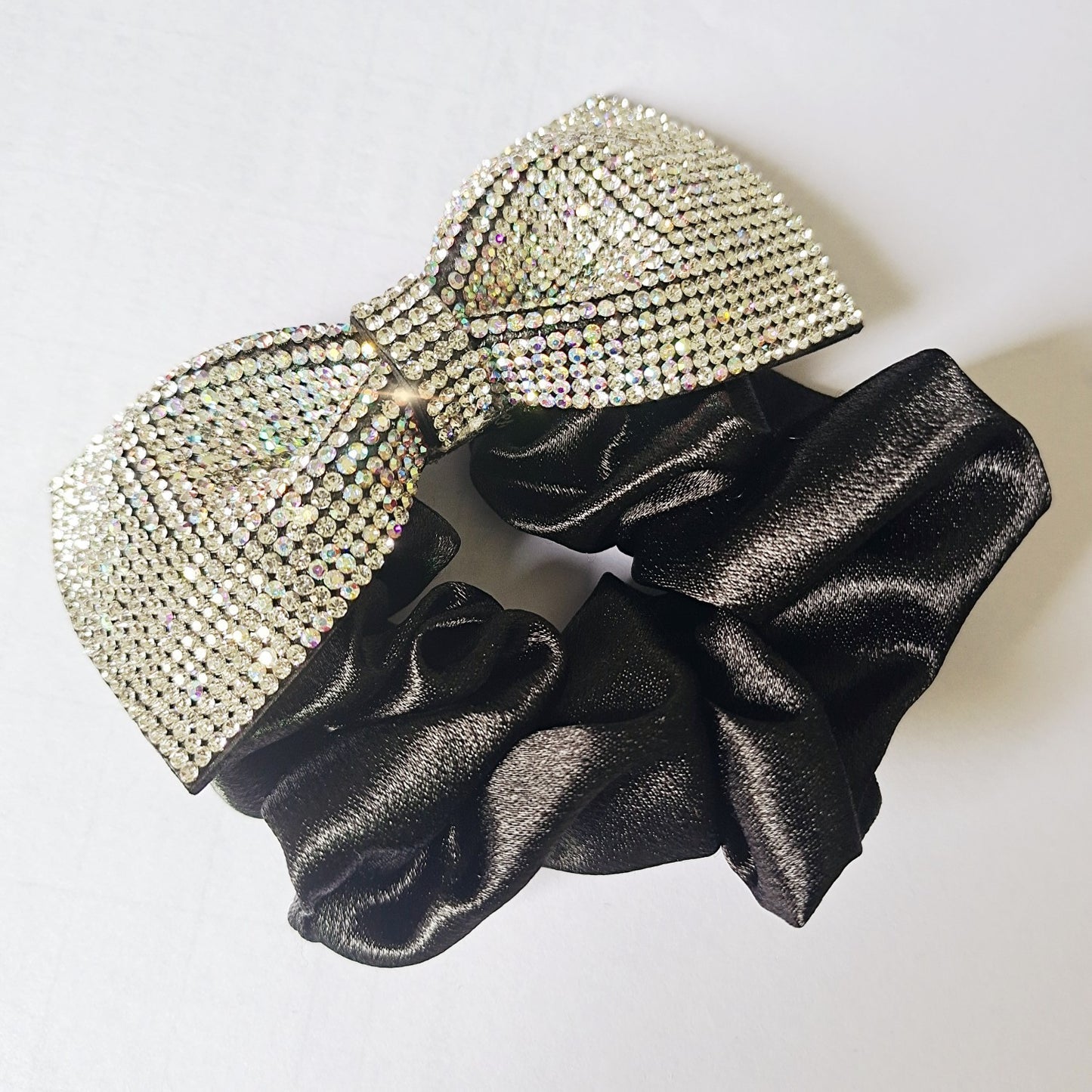 Simple Fashion And Fully-jewelled Bow Released Circle