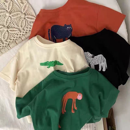 The Trendy Duo: New-Season Fashionable T-Shirt for Boys & Girls