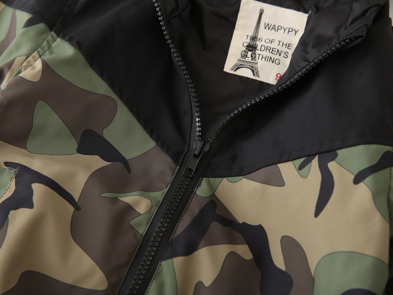 The Camo Light: Baby Thin Camouflage Color-Matching Jacket