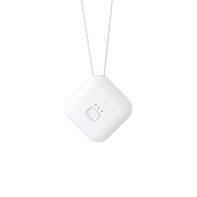 AeroNecklace USB: Wearable Personal USB Purifier
