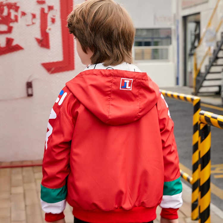 The Signature Voyager: Classic High-Performance Boys’ Jacket