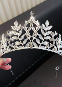 8Leaves Rhinestone Crown