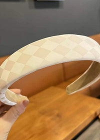 A11906 Beige