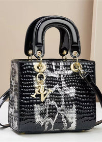 Snakeskin Pattern Black