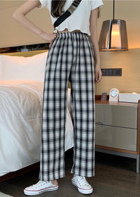 Black and white grid