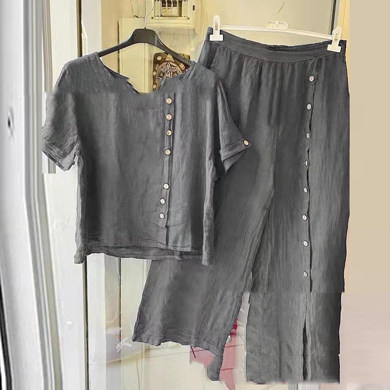 Women's Short Sleeved Top And Capris