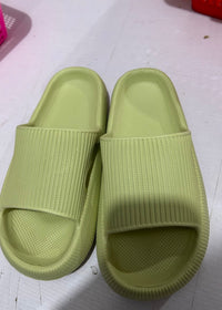 Fruit green