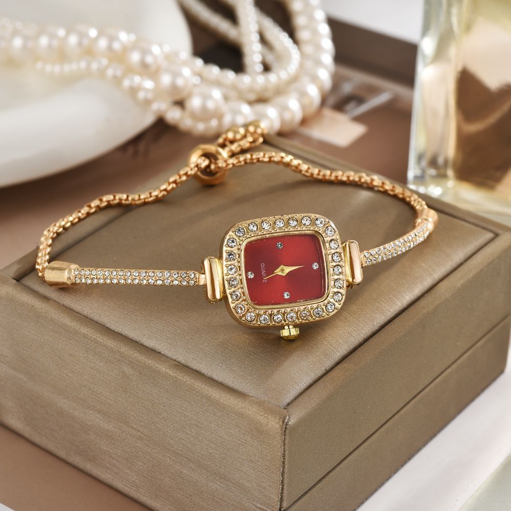 Pulling Rope Design Small Square Diamond Bracelet Watch