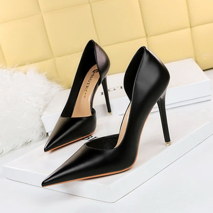 Women's Shallow Mouth Pointed-toe Retro High Heels