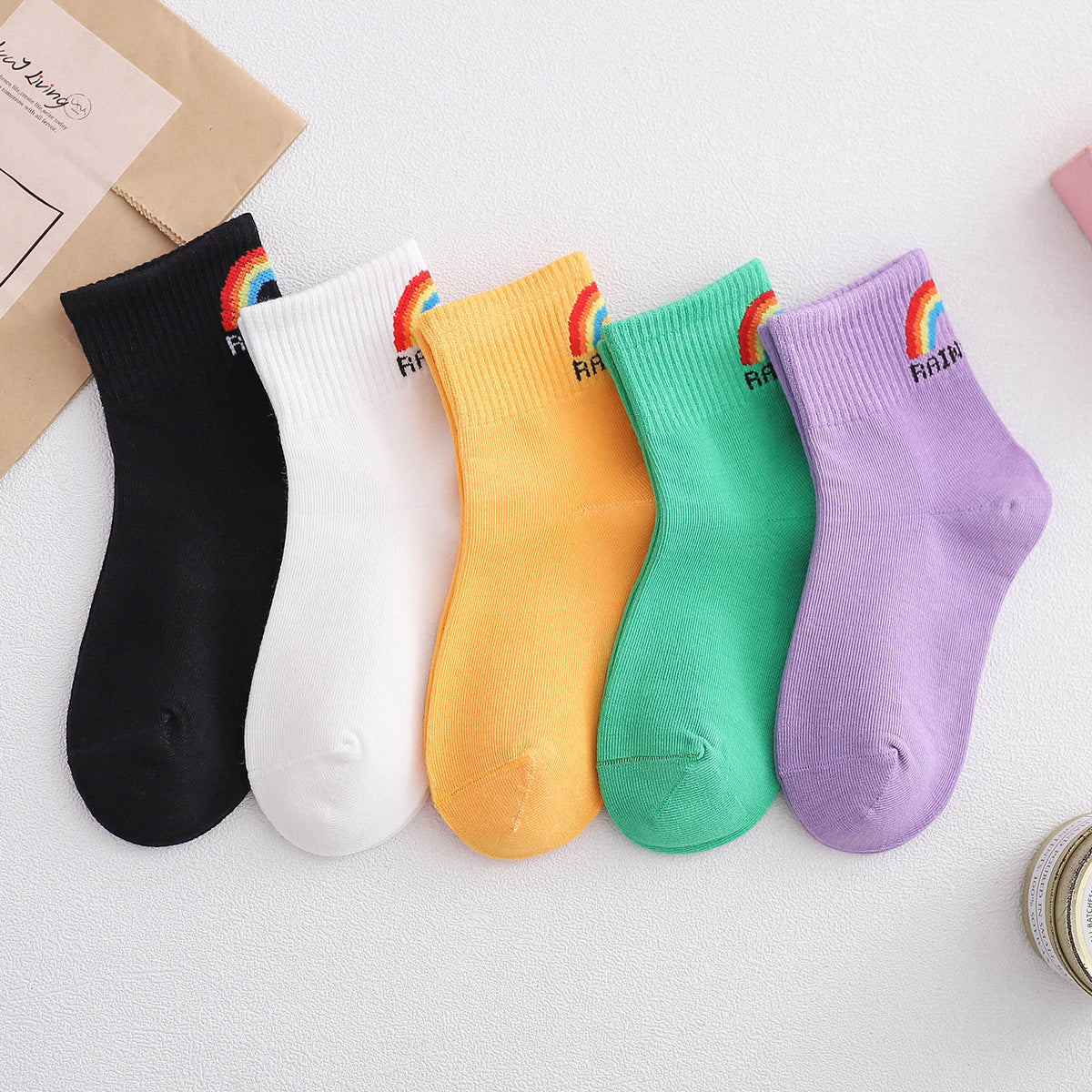 Spring And Summer Thin Cute Smiley Face Cotton Middle Tube Boys And Girls Fashion All-matching Socks