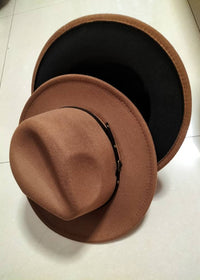 Khaki inner black