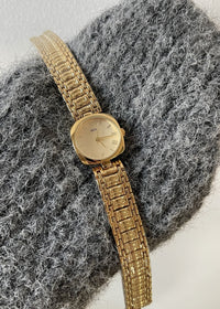 Square Round Gold Surface