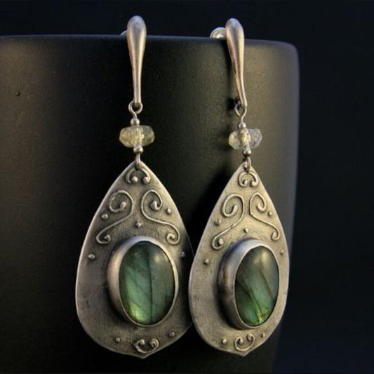 Artistic Retro Stylish Water Drop Emerald Earrings Eardrops