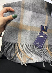 18 Gray And Yellow Plaid