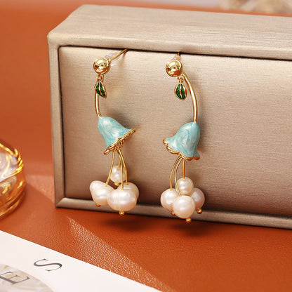 Natural Baroque Pearl Ear Studs Fashion High Sense