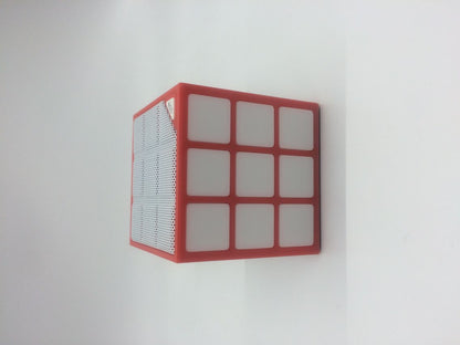 The Luminous Cube: Square LED Emitting Bluetooth Speaker