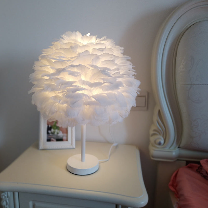 Bedroom Artistic Lamp Feather Table Lamp