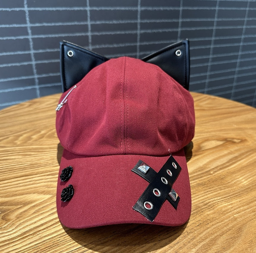 A Niche Baseball Cap With Three-dimensional Cat Ears