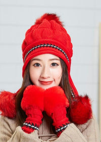 Hat and gloves