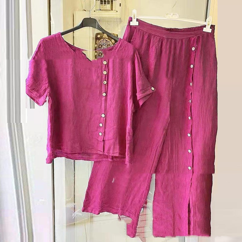 Women's Short Sleeved Top And Capris