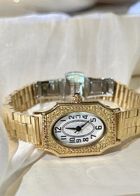 Gold Strap White Noodles