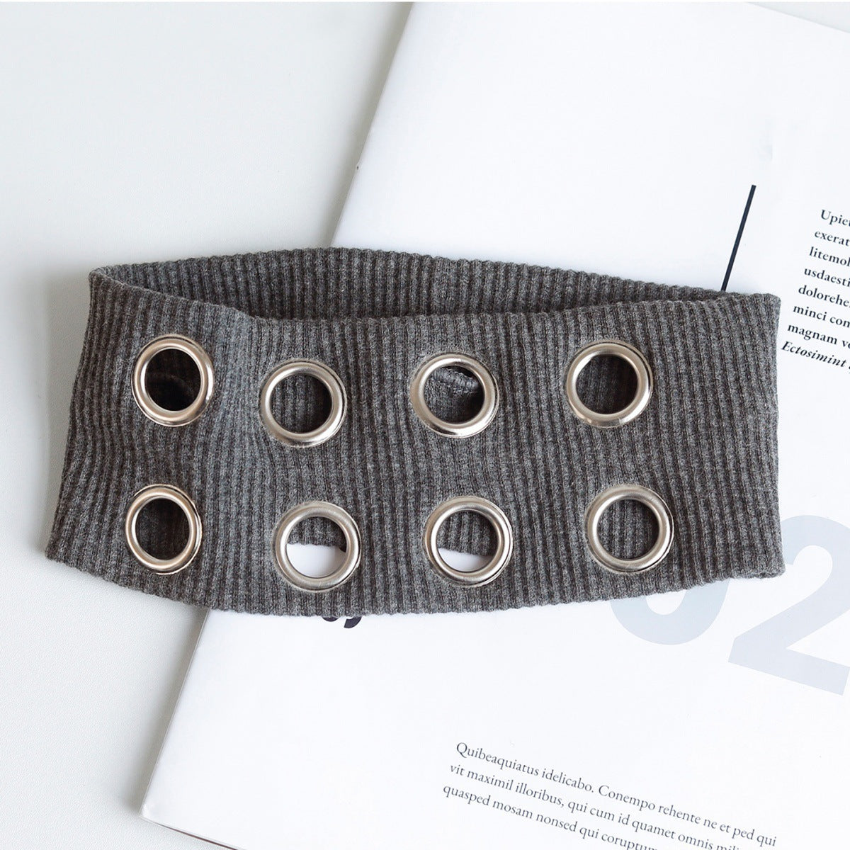 Hot Girl Metal Round Hole Hollow Out Elastic Ribbon Vintage Headwear